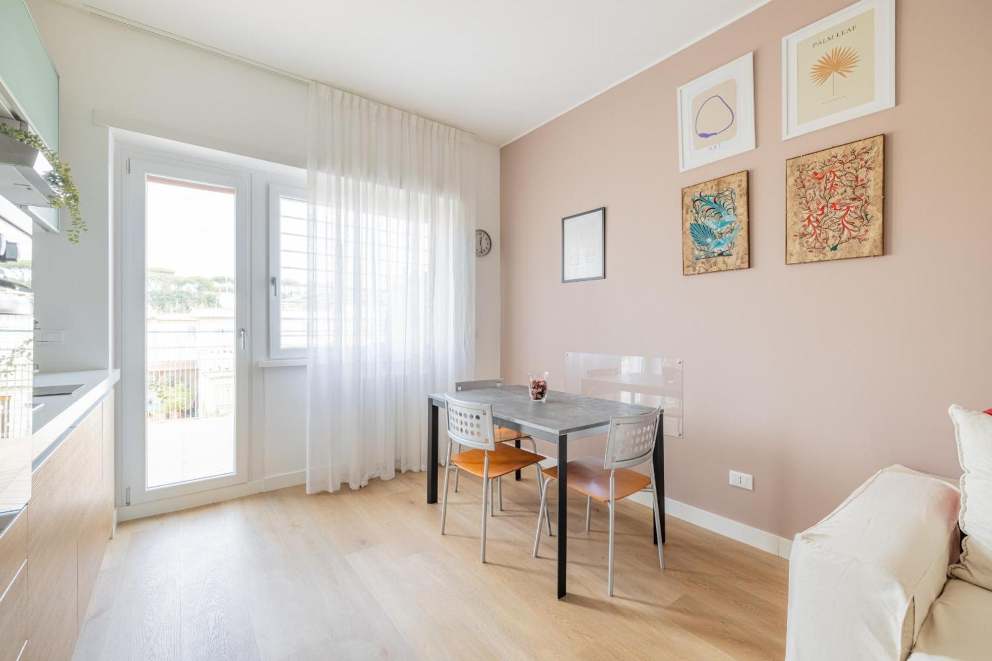 Apartment St Peter S Bright With Terrace